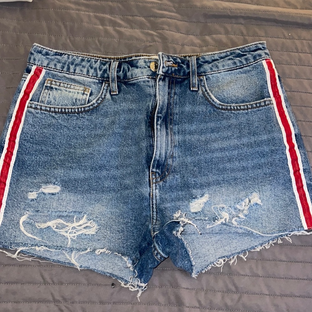 Forever 21 red white & blue shorts. Size 28.